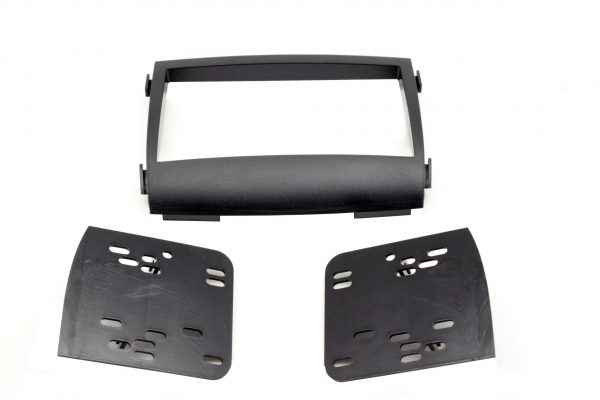 Connects2 CT23HY02 ® Hyundai Double Din Fascia Plate
